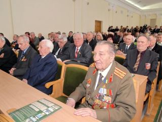 Ветеранам войны получившим ранения выплатят материальную помощь