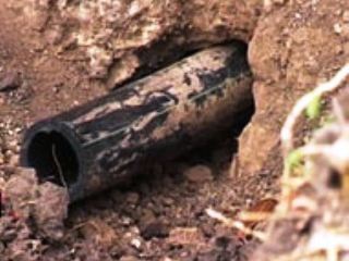 На Луганщине обнаружили подпольный трубопровод