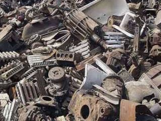 На Луганщине задержали летнего парня незаконно перевозившего металлолом