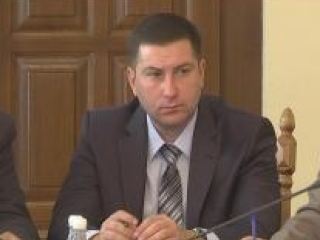 Владимир Пристюк представил нового начальника областного управления транспорта и связи  Счастливого