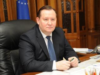 Работа местных властей Луганщины по подготовке к выборам направлена на обеспечение прозрачности и легитимности избирательного процесса  Владимир Пристюк