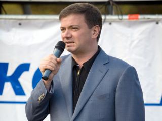 Владимир Медяник посетил торжества по случаю Дня рождения поселка Изварино