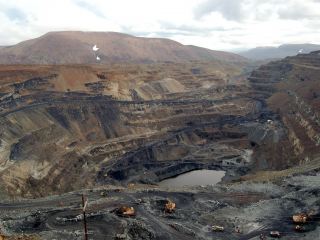 В Китае планируют закрыть 20 тысяч нелегальных рудников