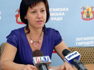 В Луганске с каждым годом растет количество приемных семей и детских домов семейного типа