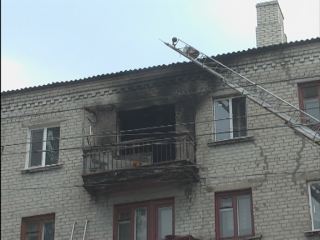 Подробности взрыва в жилом доме Лисичанска видео