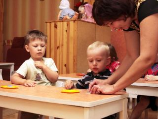 В Луганске ищут семейные пары на должность родителейвоспитателей