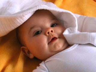 На прошлой неделе в Луганске появился на свет  ребенок в том числе две двойни