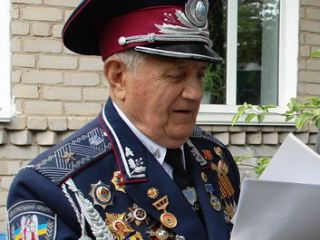 Луганский ветеран полный кавалер Ордена Славы отметил й день рождения