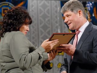 Луганский городской голова поздравил учителей с профессиональным праздником