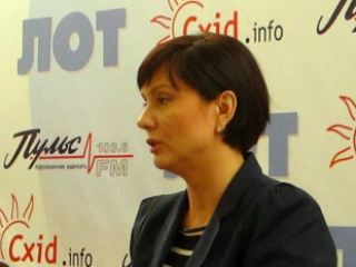 Елена Бондаренко поддерживает закон о запрете курения в общественных местах