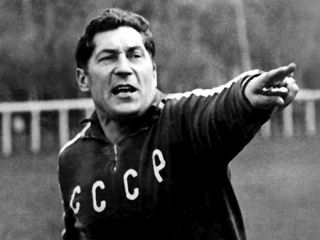 Герман Зонин дал наказ луганскому губернатору автограф