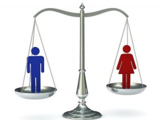 Женщины активно голосуют за Кличко а мужчины  за Королевскую  Социологи