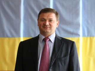 Владимир Медяник взялся улучшить ситуацию с общественным транспортом в Краснодоне