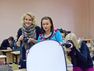 Луганским студентам предложили потрогать профессию фотографа