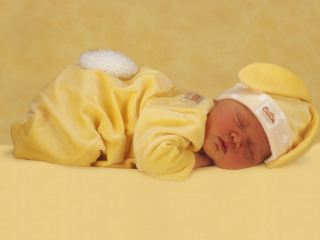 Вчера в Луганске родилось мальчиков и девочек поровну