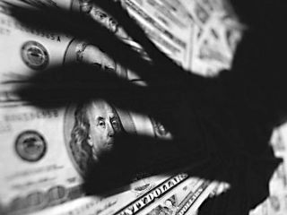 Великие комбинаторы орудовали в Луганской области