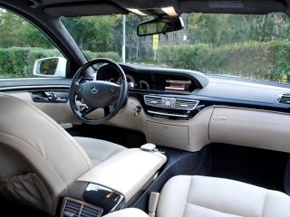 Луганчанин оставил ключи в замке зажигания своего Мерседеса Теперь ищет авто