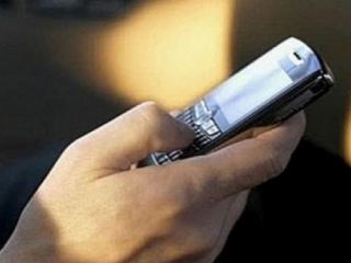 В луганской милиции советуют не использовать мобильный телефон в качестве фонарика