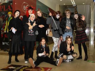 Ведьмы демоны мясники и серийные убийцы захватили Луганск вчерашней ночью фото