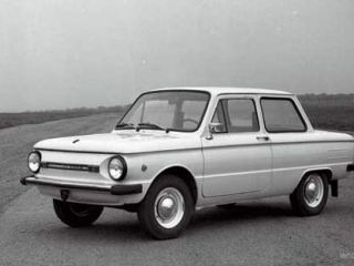 Жители Рубежного решили подшутить над владельцем Запорожца