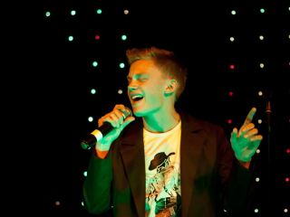 Луганские студенты отправятся на конкурс вокалистов в Молдавию