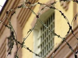 На экскурсии в СИЗО побывала молодежь Луганска фото