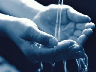 В Свердловске возобновили водоснабжение