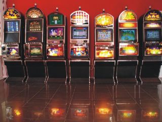 Игорный бизнес процветает в Луганске Милиция накрыла еще один зал