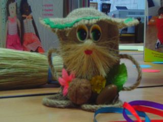 Домовые завелись в луганской библиотеке фото