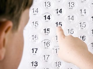 Cxidinfo  лет  г  Луганчанин захватил поселковый совет требуя переговоров с Ющенко и Тимошенко