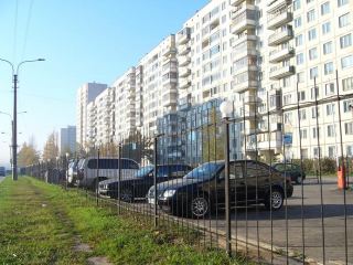 Власти Луганска жестко побеседовали с владельцами городских автостоянок