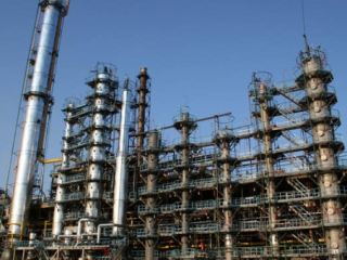 На Лисичанский НПЗ прибыл Мистер Пропер от Роснефти