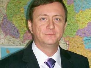 Мэр из Луганской области пошел в школу фото