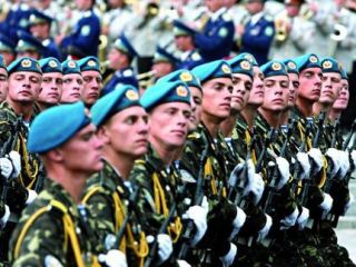 Луганчане  - «за» переход украинской армии на контракт
