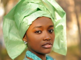 В Луганске выбрали Мисс Африку и отпустили ее на родину фото