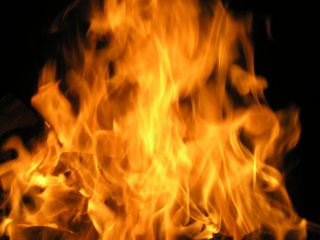 В Луганской области горит копанка видео