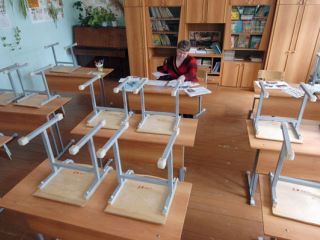 Сильный мороз отправил школьников из Луганской области на каникулы