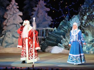 В Луганске стартовали новогодние утренники фото