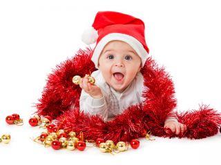 В праздничную неделю в Луганске родилось  малыша