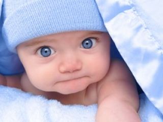 Вчера в Луганске родилось мальчиков и девочек поровну