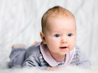 Вчера в Луганске родилось больше мальчиков