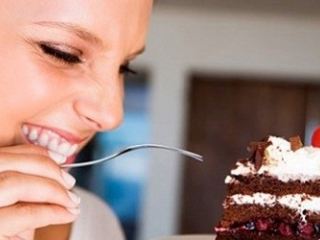 В этот день лучше отказаться от сладкого