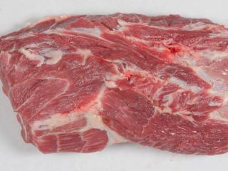 Мясного контрабандиста поймали луганские пограничники