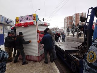 Снос киосков на улБуденного что думают луганчане