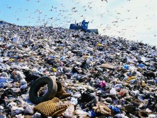 Луганская область ежегодно производит  млн тонн отходов