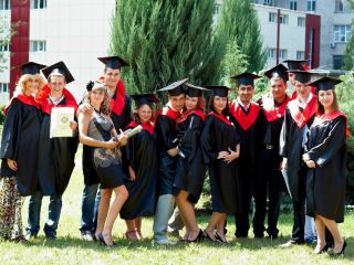 Выпускники луганского вуза работают в  странах мира