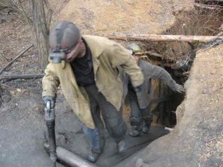 В Луганской и Донецкой областях сократили количество копанок