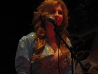 Курсант университета внутренних дел Ася Коренева завоевала гранпри конкурса афганской песни