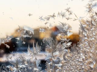 Погода в Луганске на  февраля С