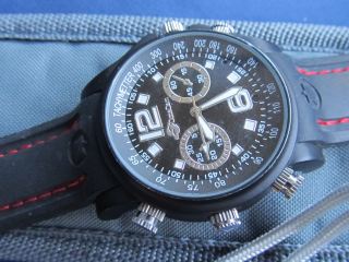 На луганской границе задержали немцев со шпионскими часами